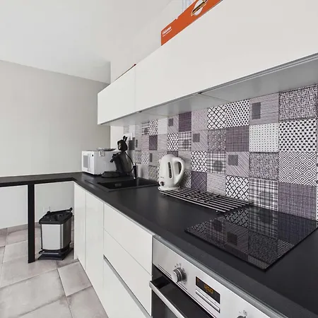 Chaleureux, Terrasse Sud - 4 Pers. - Fr-1-326-882 *
